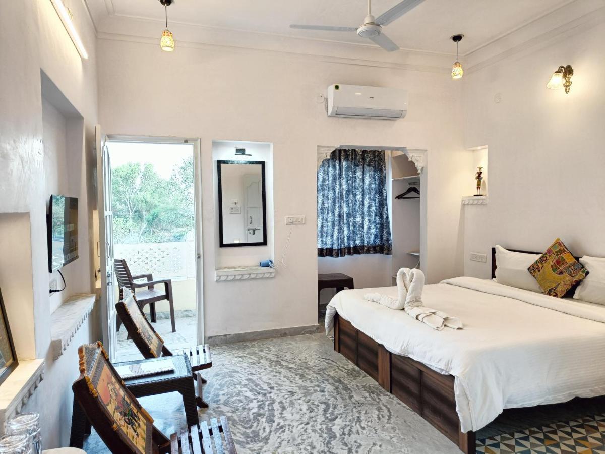 Hotel Prakash Ji'S Haveli -Luxurious Lakeside Retreat- Udaipur Exterior foto
