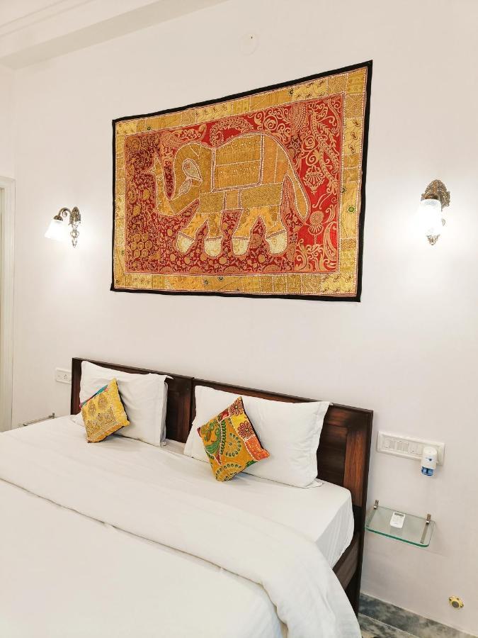Hotel Prakash Ji'S Haveli -Luxurious Lakeside Retreat- Udaipur Exterior foto